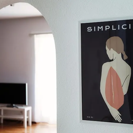 Victoria Apartment By Quokka 360 - Simple And Practical Flat In Locarno Solduno Exterior photo