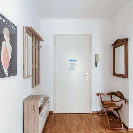 Victoria Apartment By Quokka 360 - Simple And Practical Flat In Locarno Solduno Exterior photo